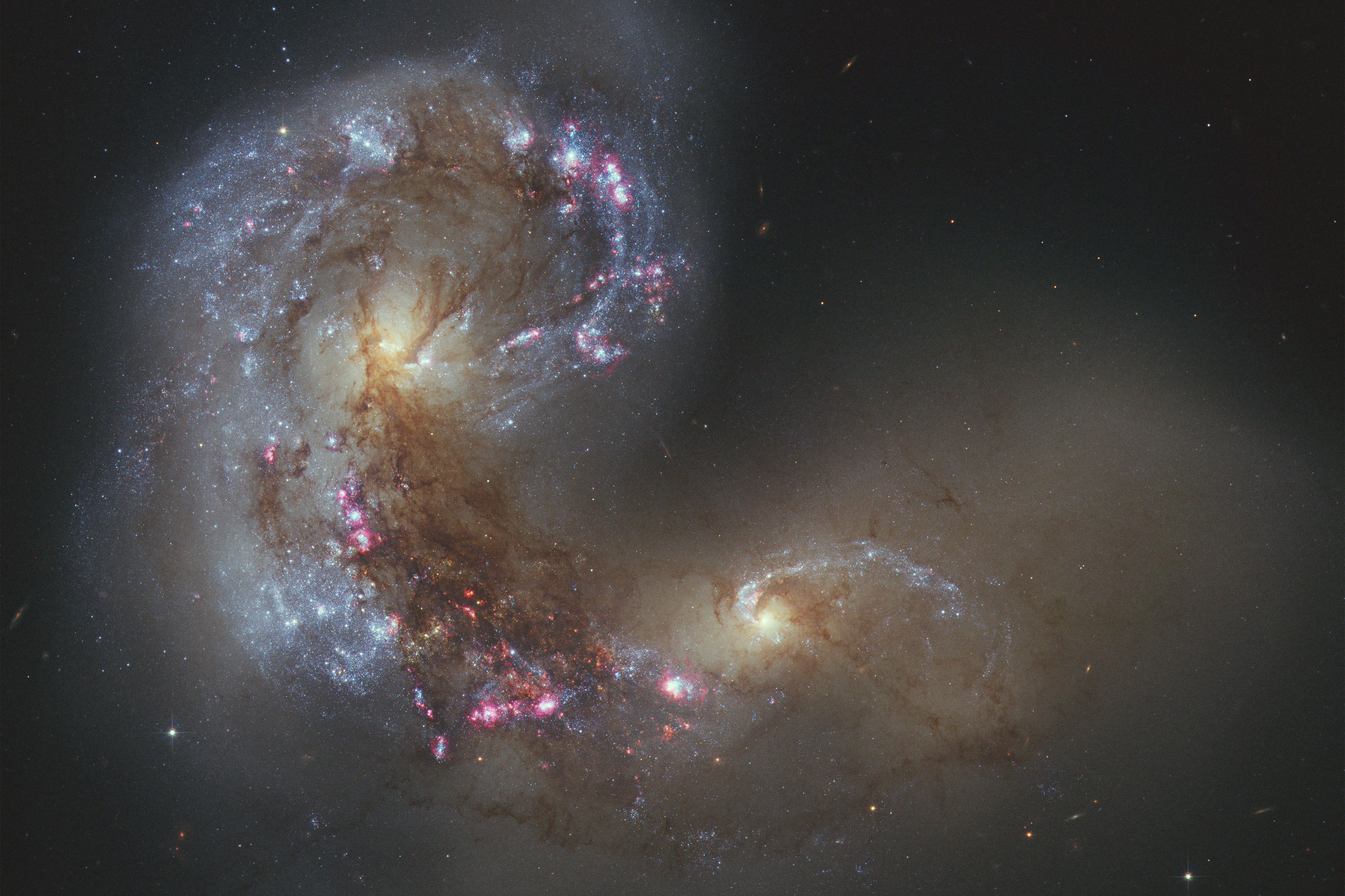 NGC 4038 4039